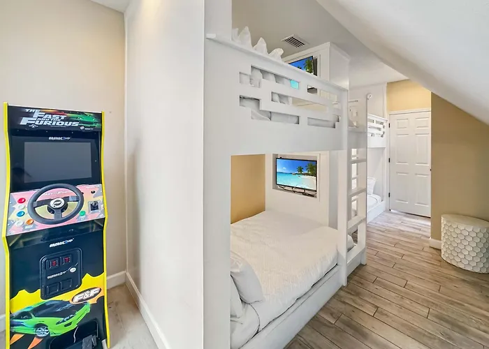 Holiday home Pass Time - Beachfront For 24 *