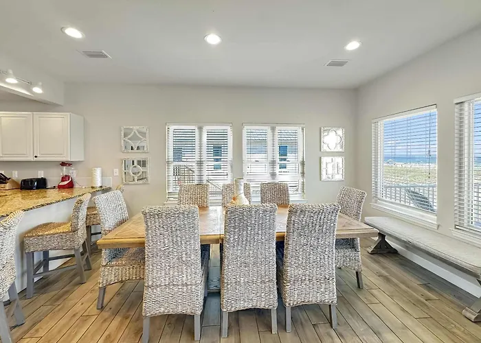 Holiday home Pass Time - Beachfront For 24 Gulf Shores