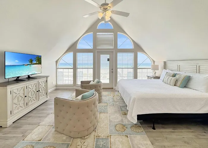 Holiday home Pass Time - Beachfront For 24